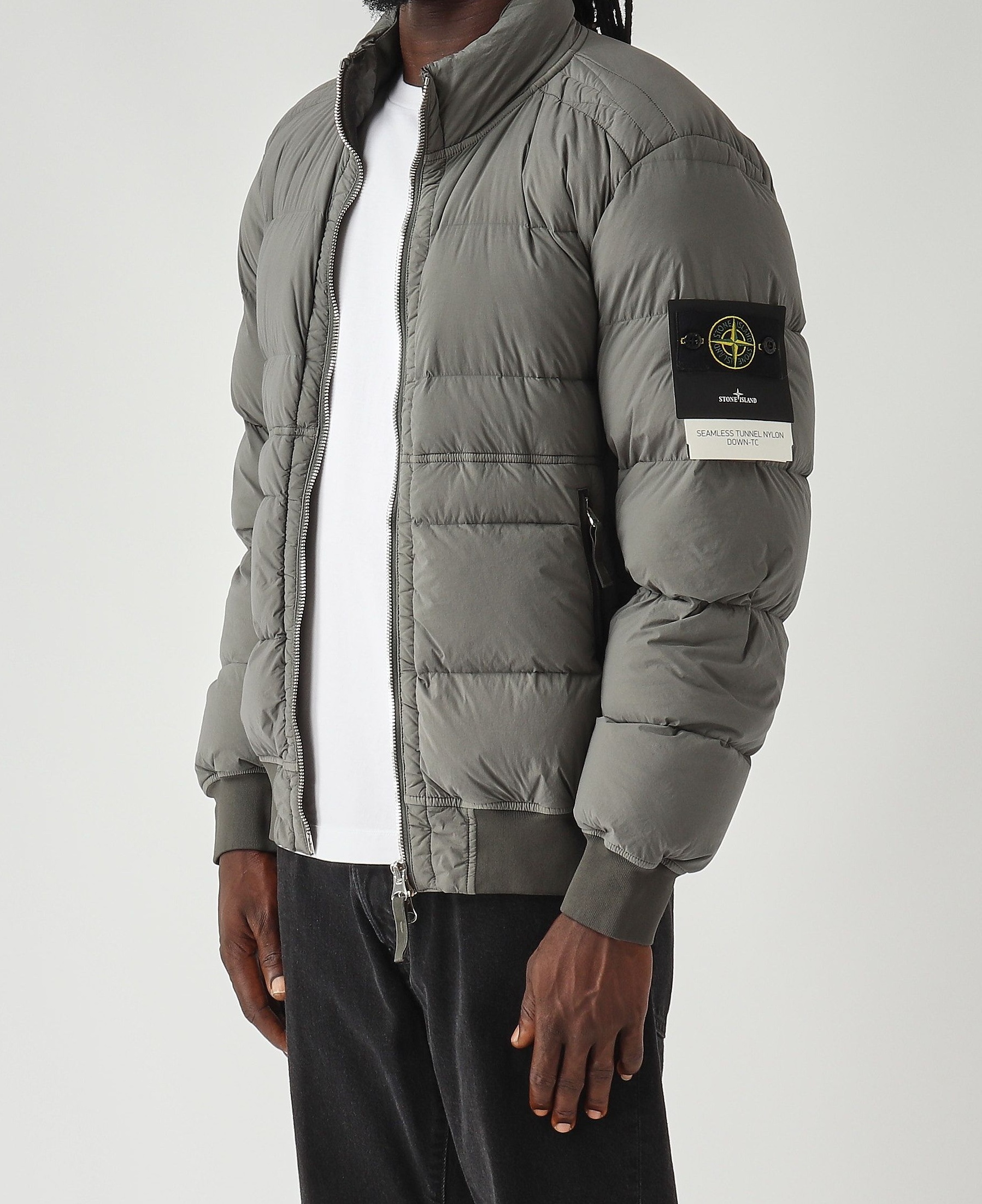 K2S15 4100039 S0028 V006B 5.jpg